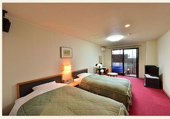 Hotel Sunresort Shirahama Zewnętrze zdjęcie